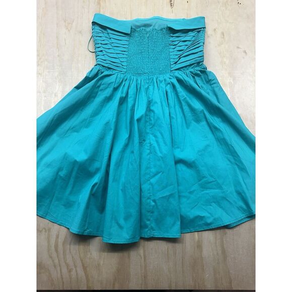Wayf Strapless Pleated Top Mini Dress Smocked Back Medium Lined NWTs Graduation - Picture 4 of 6